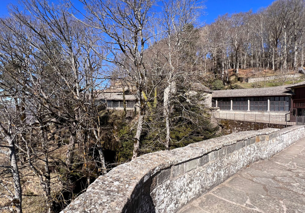 3A95BDA8-D0BC-4F90-9FBE-44B70EEAABEB-L0-001